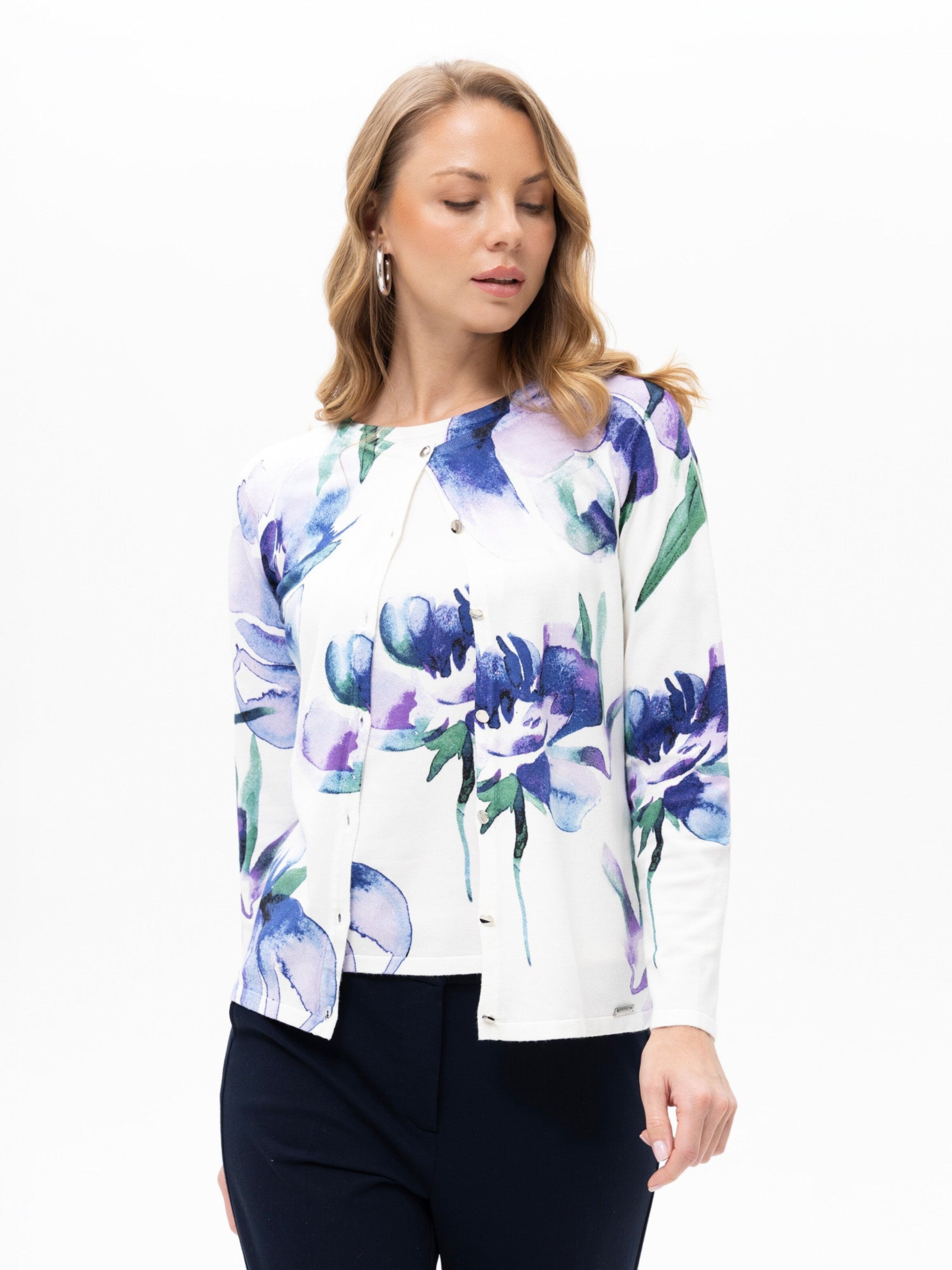 Passioni Knit Cardigan in White