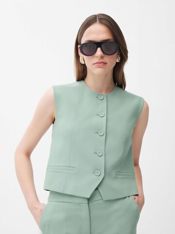 adl Vest in Green