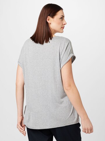 ABOUT YOU Curvy Shirts 'Maja' i grå