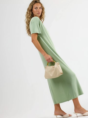 Busem Dress in Green