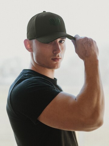 Blackskies Cap 'Iuno' in Green