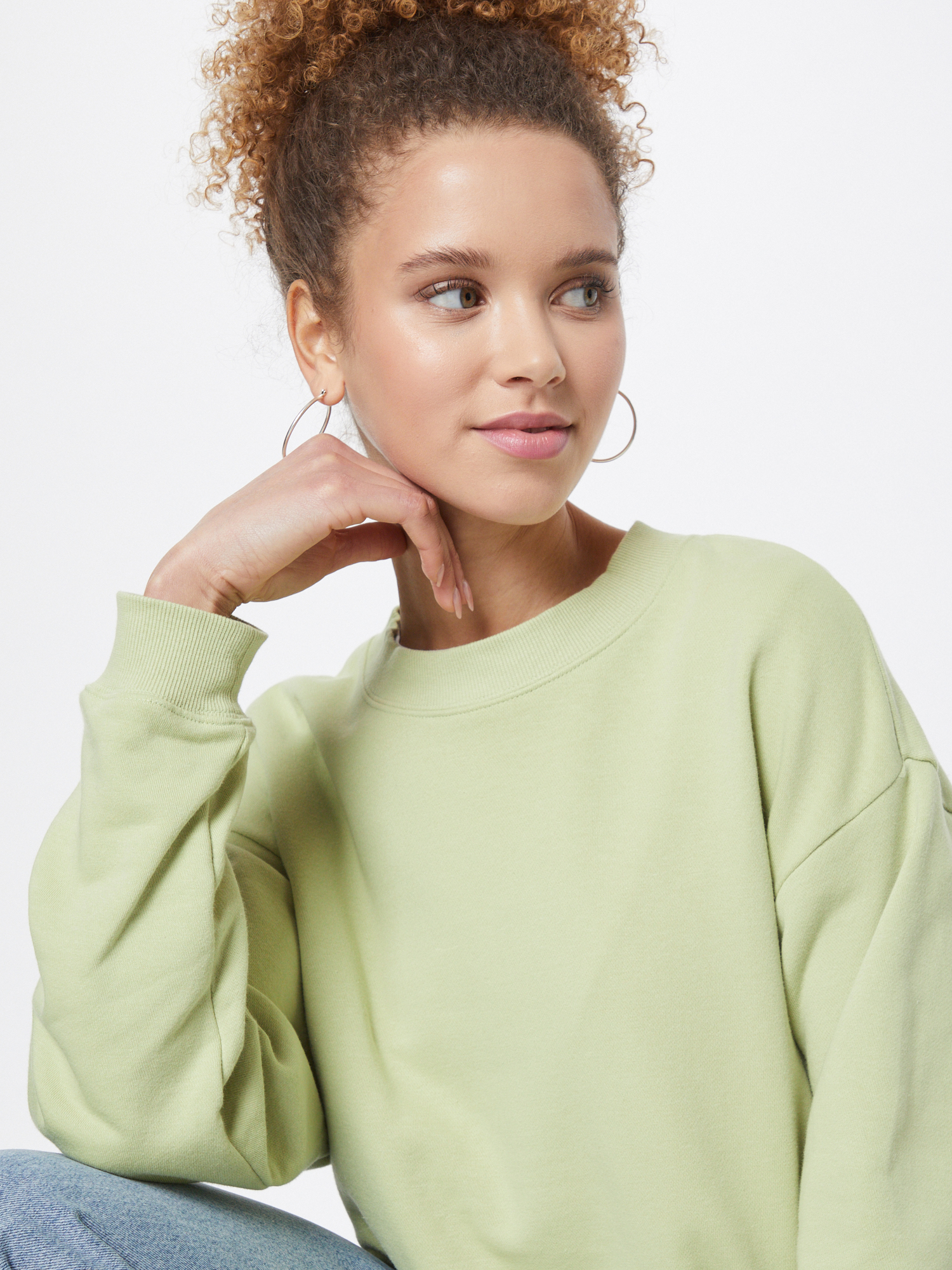 Monki Sweatshirt Nana in Apfel Monki Sweatshirt Nana in Apfel