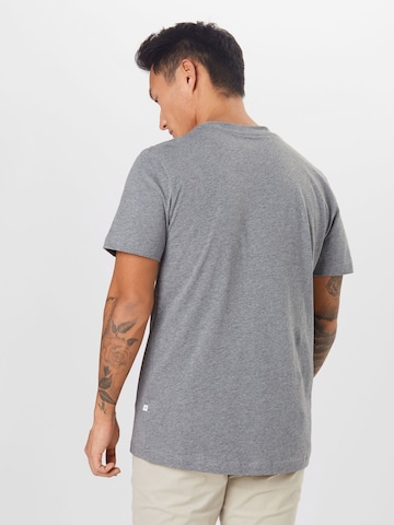 T-Shirt 'Norman' SELECTED HOMME en gris