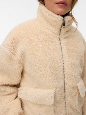 VERO MODA Tussenjas in Beige