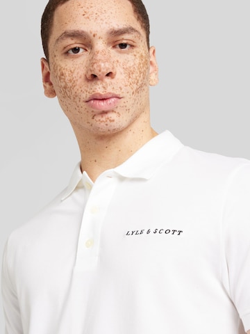 Lyle & Scott Футболка в Белый