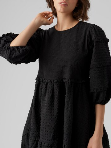 VERO MODA Šaty 'Heidi' – černá