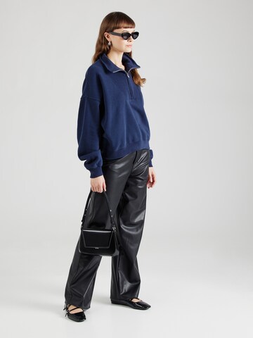HOLLISTER - Sweatshirt em azul