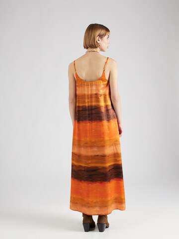 Robe 'LEVA' Helmstedt en orange