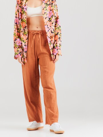 BILLABONG Wide Leg Bukser 'THAT SMILE' i brun: forside