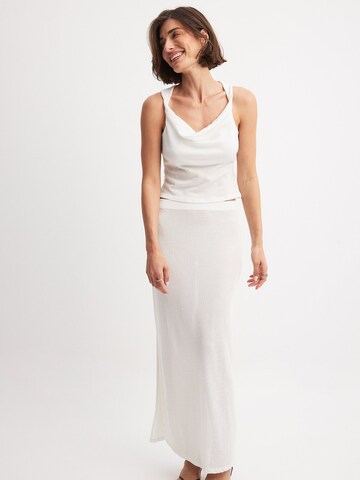 NA-KD Skirt in White: front
