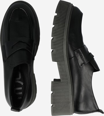 MJUS - Sapato Slip-on em preto