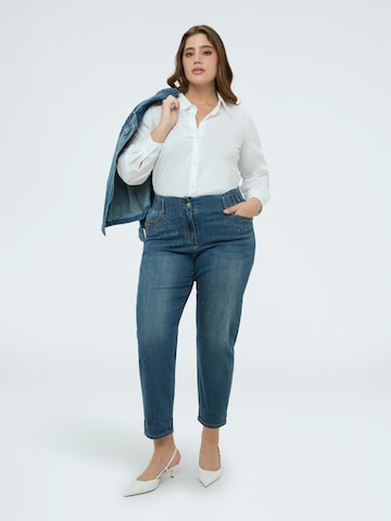 Fiorella Rubino Regular Jeans in Blauw