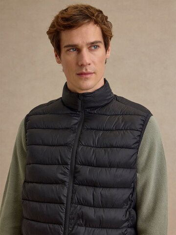 Gilet 'Eray' DAN FOX APPAREL en noir