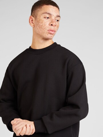 WEEKDAY Sweatshirt in Schwarz