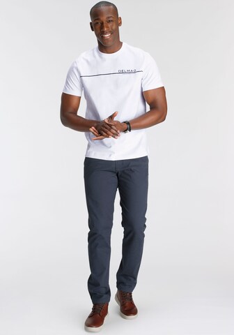 DELMAO Regular Chino Pants in Blue