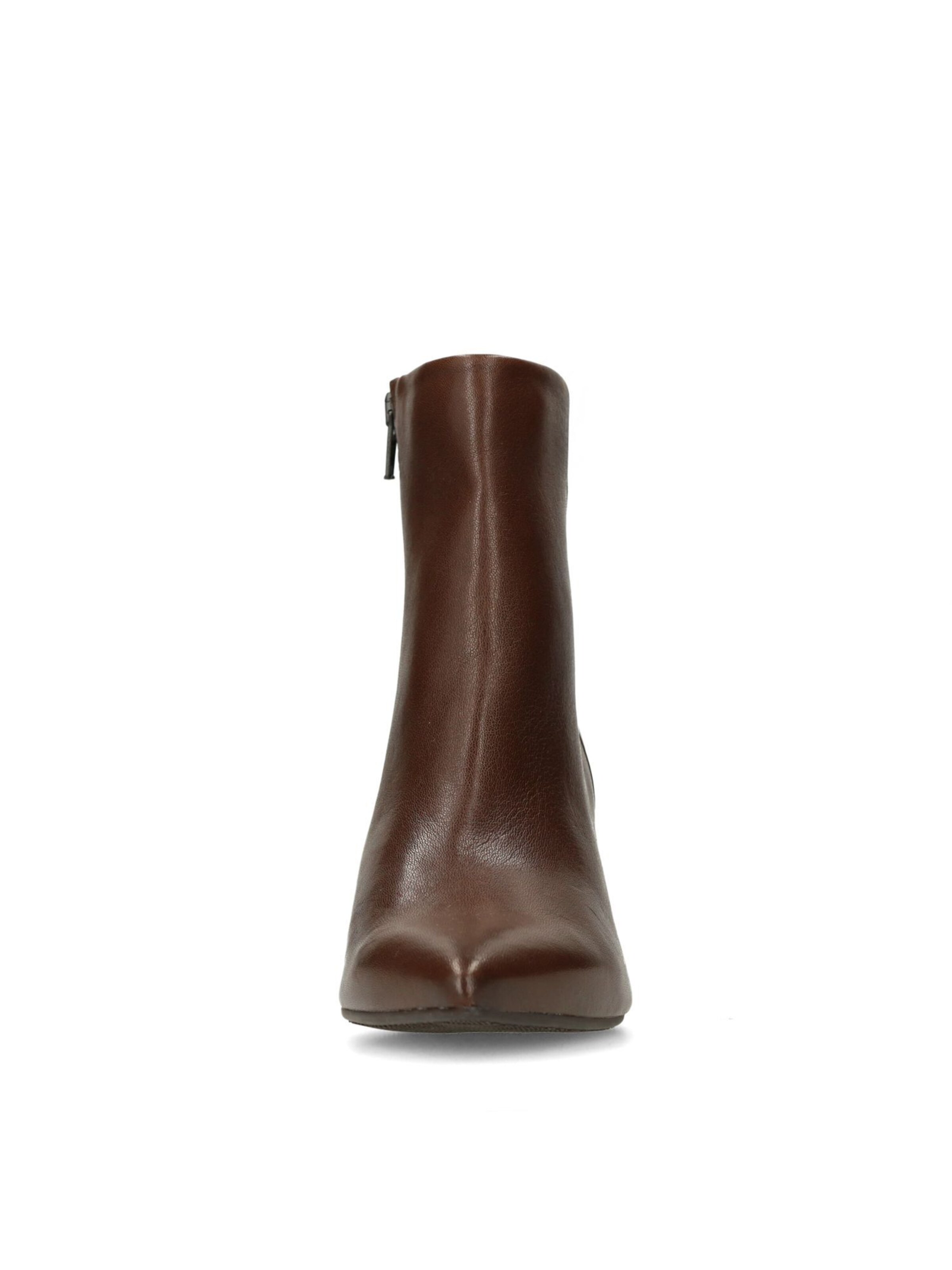 MANFIELD Ankle Boots in Brown