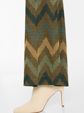 Ana Alcazar Regular Hose 'Avesi' in Grün