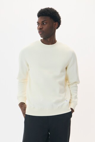 Matinique Sweatshirt 'Maximus Crew 73' in Weiß: Vorderseite