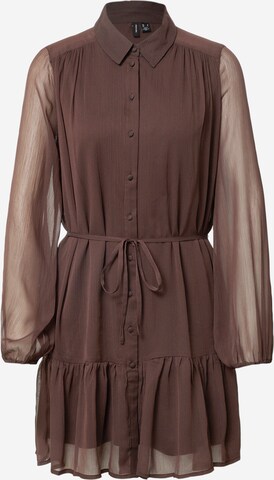 Robe-chemise 'Kaya' VERO MODA en marron : devant