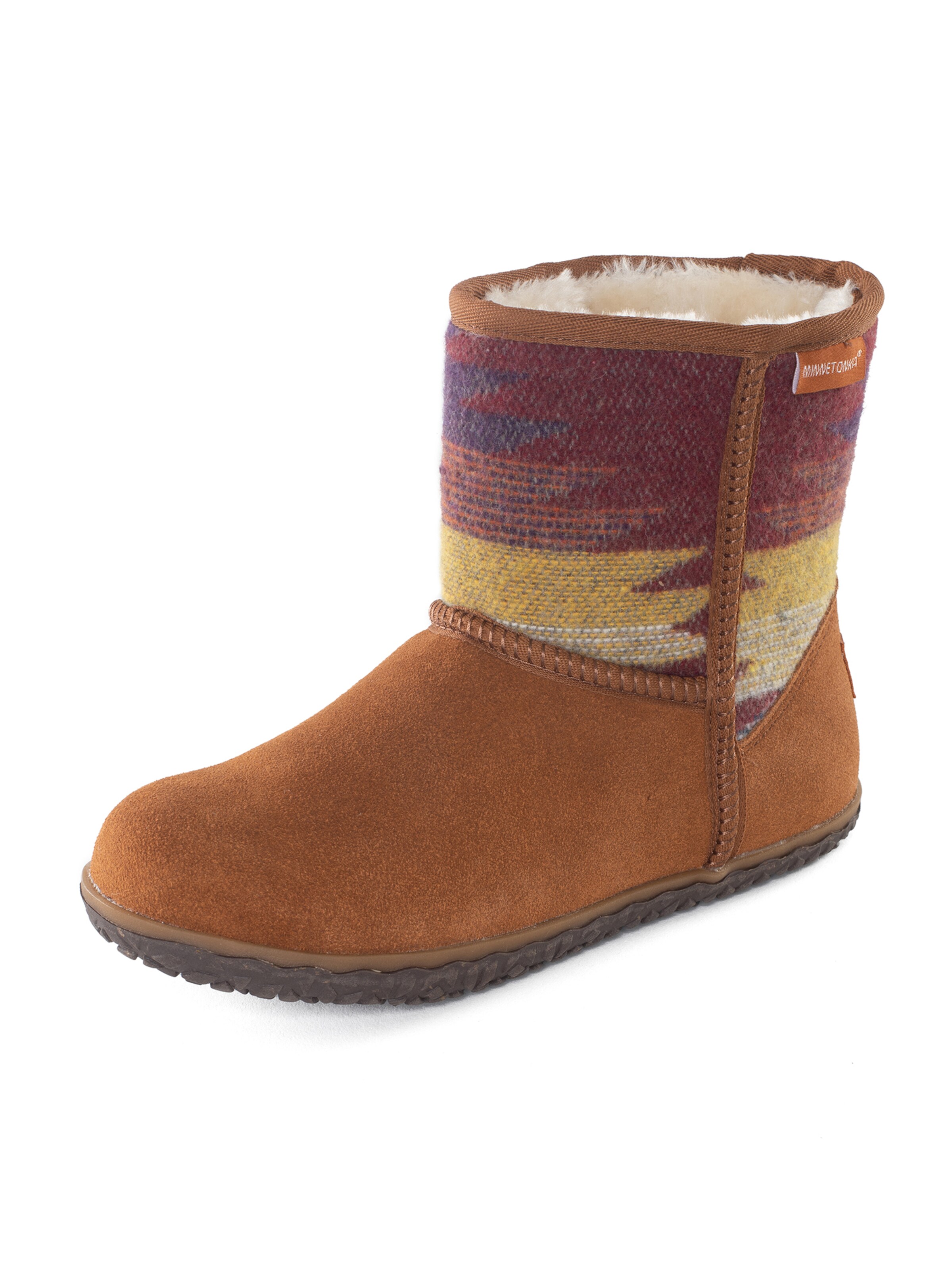 Botine 'Tali' de la Minnetonka pe maro