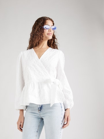 A-VIEW Блуза 'Susanna' в бяло: отпред