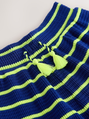 Next Regular Shorts in Blau
