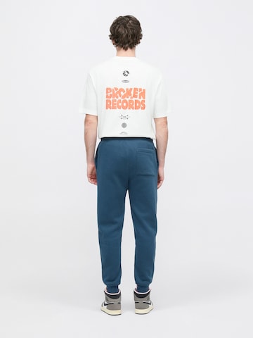 JordanTapered Hlače 'Brooklyn' - plava boja