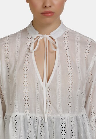 MYMO - Blusa en blanco