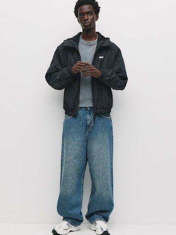 Pull&Bear Övergångsjacka 'STWD' i svart: framsida