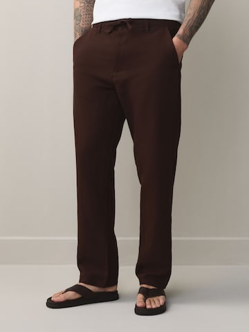 Coupe slim Pantalon chino Next en rouge
