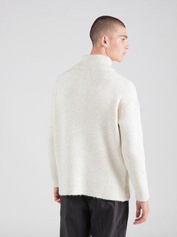 Pull-over 'Carl' FCBM en blanc