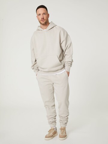 DAN FOX APPAREL Sweatshirt 'Dean' i beige