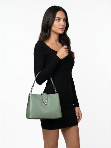 Cluty Crossbody Bag in Green: front