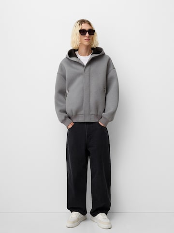 Giacca di felpa di Bershka in grigio