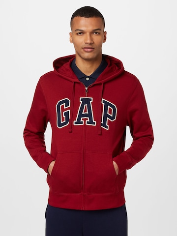 GAP Regular Fit Sweatjakke i rød: forside