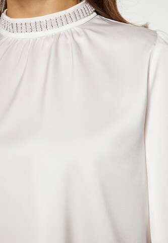 faina Блуза в бяло