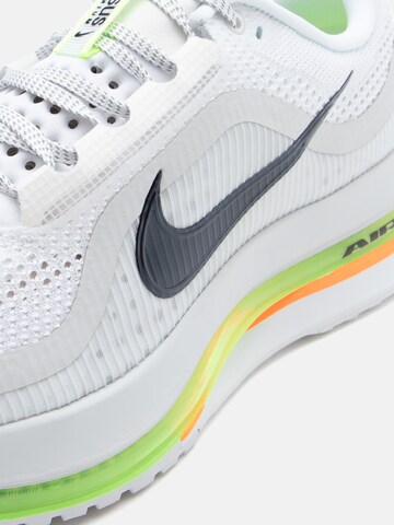 NIKE Juoksukengät 'Pegasus Premium' värissä valkoinen