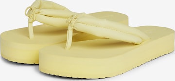 Calvin Klein Teenslipper in Geel