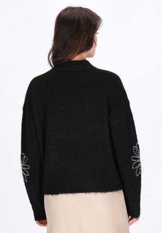 faina - Pullover em preto