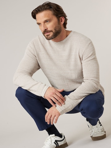 Deeluxe Sweater 'Rohan' in Brown: front