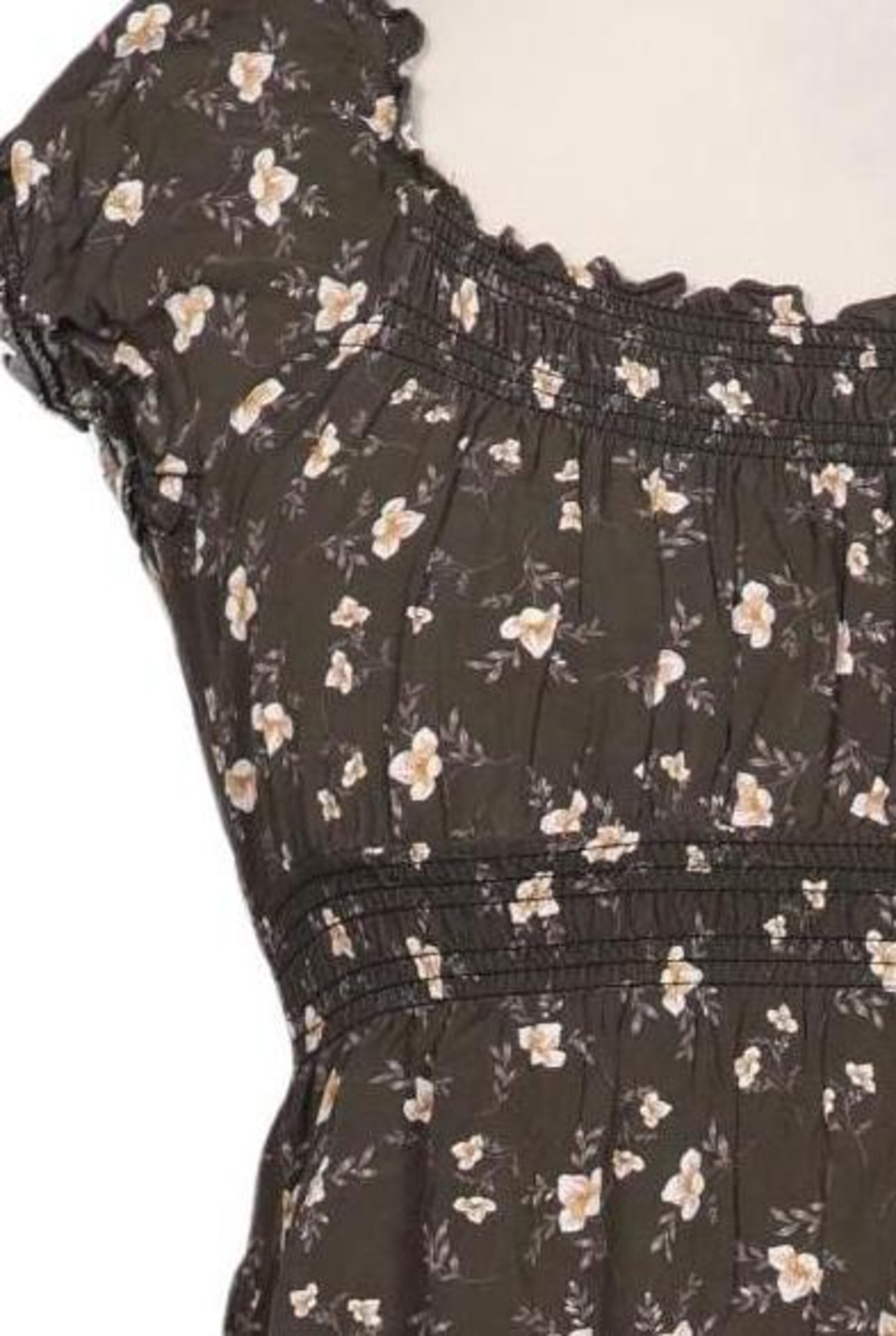 Aprico Dress in L in Green