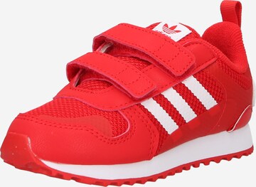 ADIDAS ORIGINALS Sneakers 'Zx 700 Hd' in Red: front