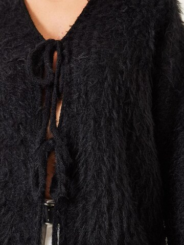 Bianco Lucci Gebreid vest in Zwart