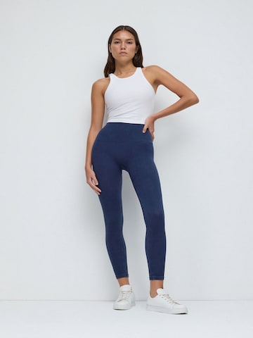 No Matter What Skinny Legíny – modrá: přední strana
