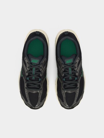 Nike Sportswear Sneakers 'Nike Air Max Moto 2K' i grå