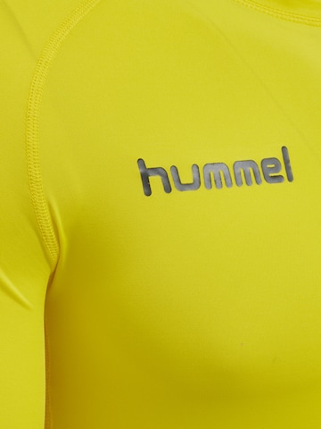 Base layer di Hummel in giallo
