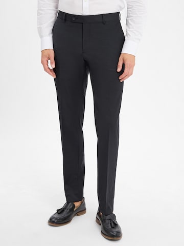 HECHTER PARIS Regular Pleated Pants in Black: front