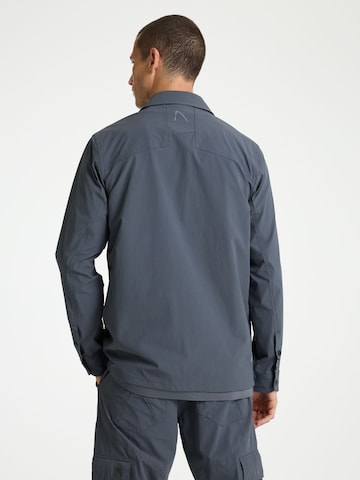 Coupe regular Chemise 'Stryke PRO' CHASIN' en gris