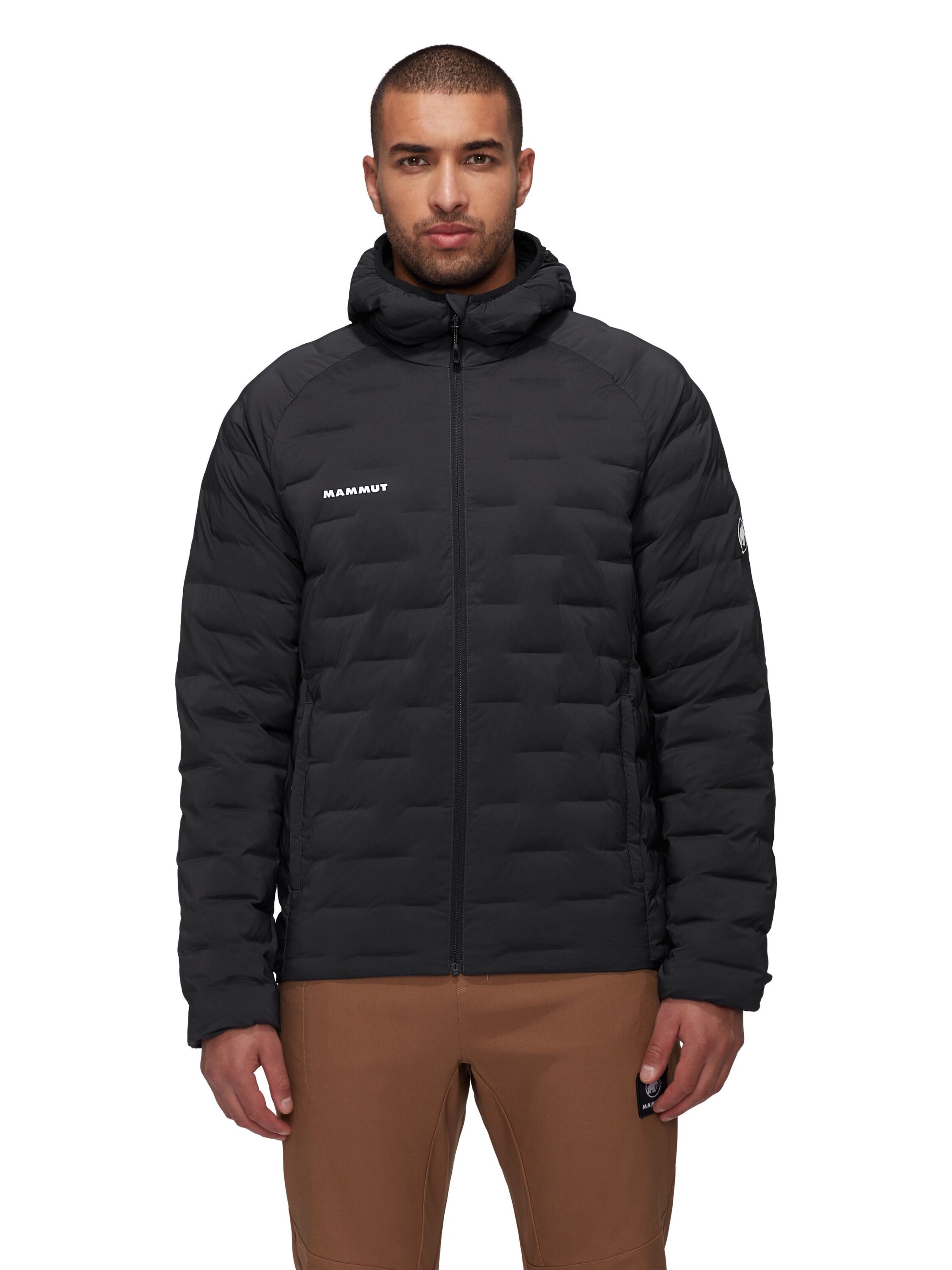 MAMMUT Outdoor jacket in Black: front