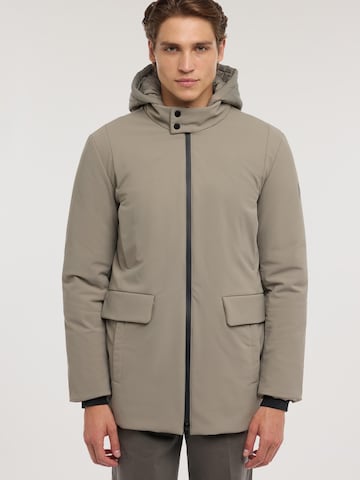Cappotto invernale di Trussardi in beige